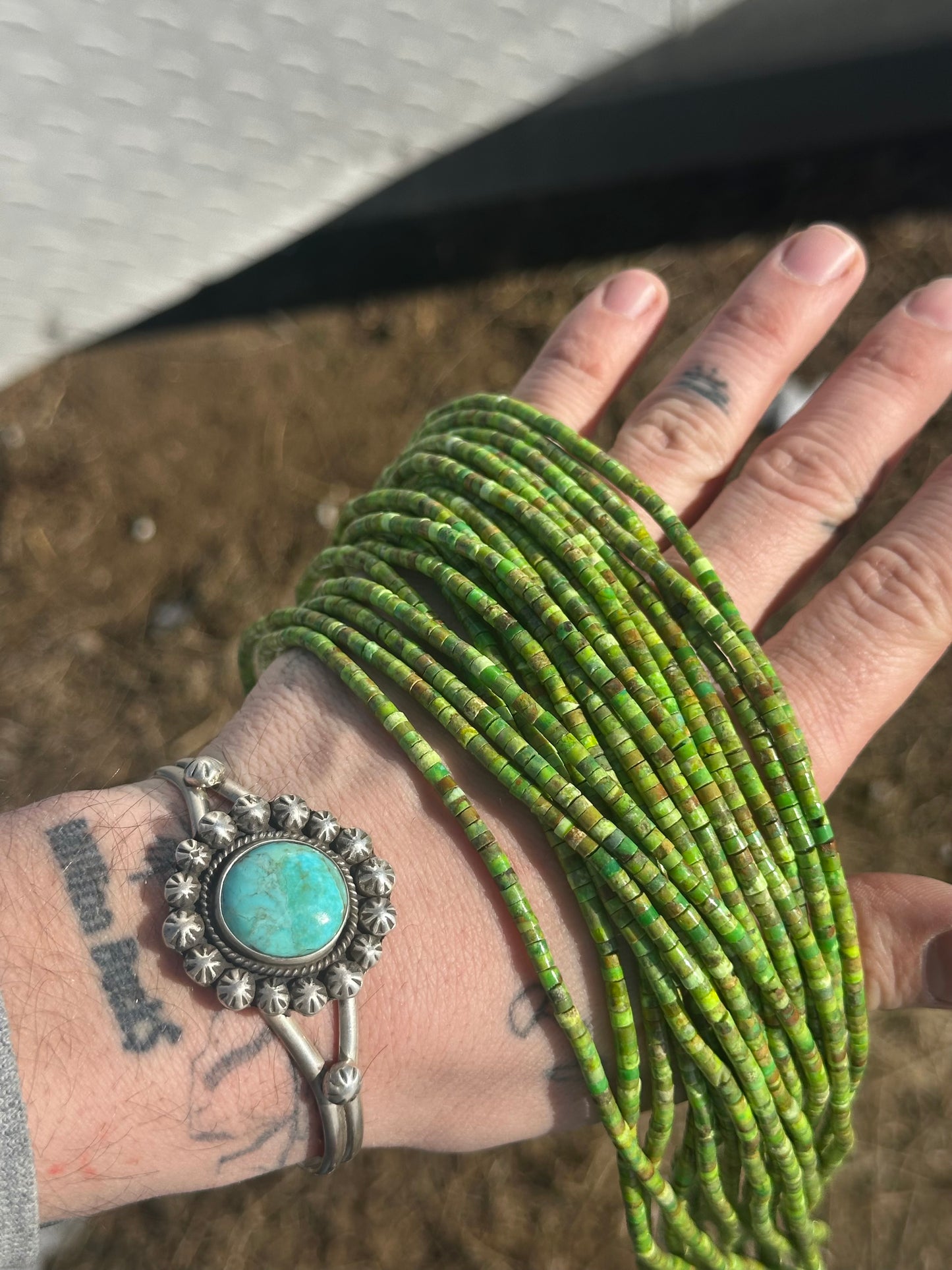 Small Green Heshi Strands